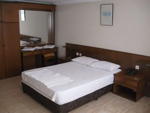 Isinda Hotel Анталья